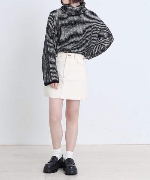 PairPair(ペアペア)の「ストライプタートルニット(ユニセックス)(ニット/セーター・レディース・グリーン/ベージュ/ブラック・FREE)」の16枚目の写真