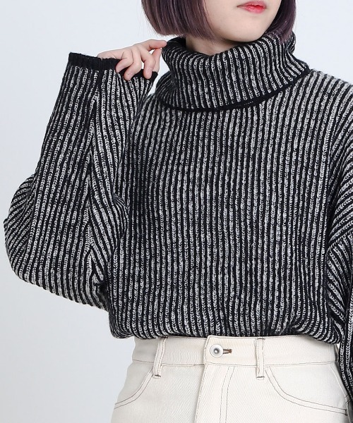 PairPair(ペアペア)の「ストライプタートルニット(ユニセックス)(ニット/セーター・レディース・グリーン/ベージュ/ブラック・FREE)」の17枚目の写真