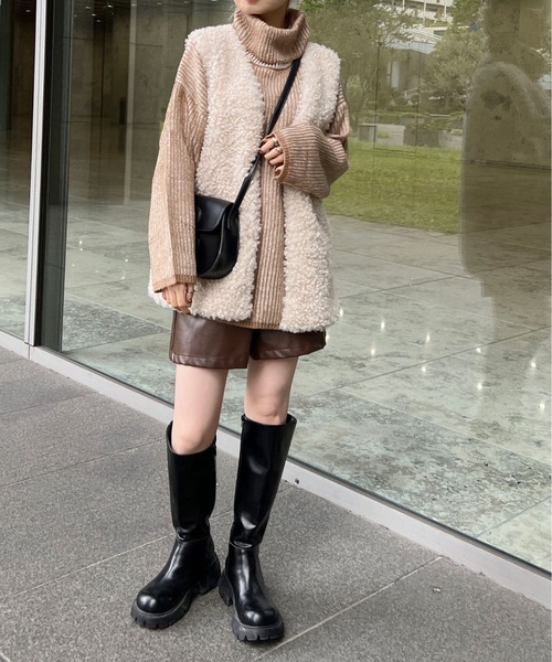 PairPair(ペアペア)の「ストライプタートルニット(ユニセックス)(ニット/セーター・レディース・グリーン/ベージュ/ブラック・FREE)」の9枚目の写真