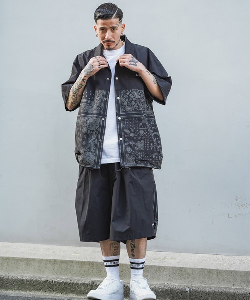 Subciety(サブサエティ)の「PAISLEY COACH SHIRT(シャツ/ブラウス・メンズ・ブラック/ブルー・MEDIUM/LARGE/X-LARGE)」の14枚目の写真