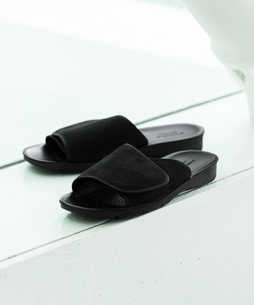 MoonStar（ムーンスター）の「＜MOONSTAR（ムーンスター）＞BAND LAZY サンダル（サンダル・メンズ・ブラック/ベージュ・L/M）」の2枚目の写真