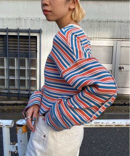 CIAOPANIC(チャオパニック)の「レトロリブボーダーカットカーディガン(カーディガン/ボレロ・レディース・グリーン/アイボリー・FREE)」の4枚目の写真