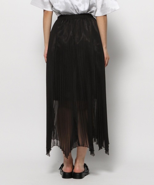 PAGEBOY（ページボーイ）の「コウショクライトプリーツスカート（スカート・レディース・コーラルピンク/カーキ/ブラック・FREE）」の12枚目の写真