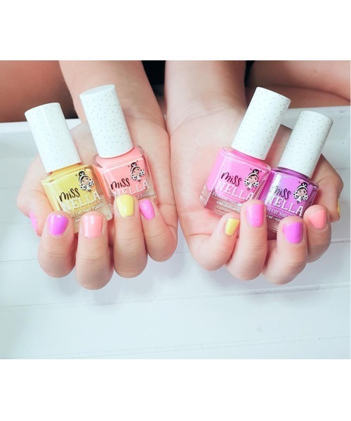 Miss Nella（ミスネラ）の「Peel Off Nail Polishes　ネイルポリッシュ　-天然由来成分配合-（マニキュア/ジェルネイル・キッズ・オレンジ/イエロー/レッド/ブルー/パープル系1/ピンク/パープル系2/パープル系その他/ピンク系1・FREE）」の22枚目の写真