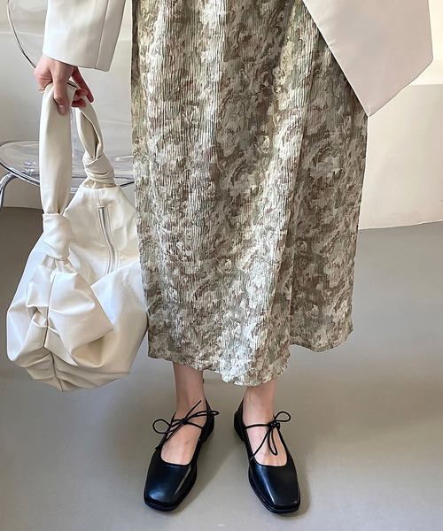 Dita Muaj.(ディータムアージュ)の「リボンフラットシューズ(バレエシューズ・レディース・ホワイト/ベージュ/ブラック・35/36/37/38)」の2枚目の写真