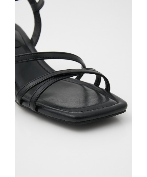 AZUL by moussy（アズールバイマウジー）の「THIN STRAP SANDALS/シンストラップサンダル（サンダル・レディース・イエロー/ブラック/アイボリー・LARGE/SMALL/MEDIUM）」の13枚目の写真