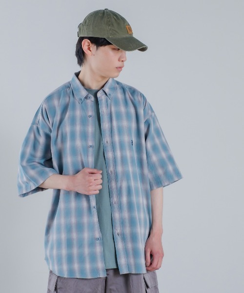 improves（インプローブス）の「ワンポイント 刺しゅう 半袖 レギュラーカラー チェックシャツ（シャツ/ブラウス・メンズ・ブルー/オレンジ/グリーン・LARGE/MEDIUM）」の7枚目の写真