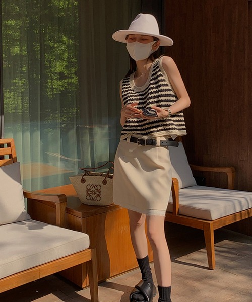 VitaFelice（ヴィータフェリーチェ）の「パンチングボーダーショート丈ベスト（ベスト・レディース・ブラック/ベージュ/ホワイト・FREE）」の5枚目の写真