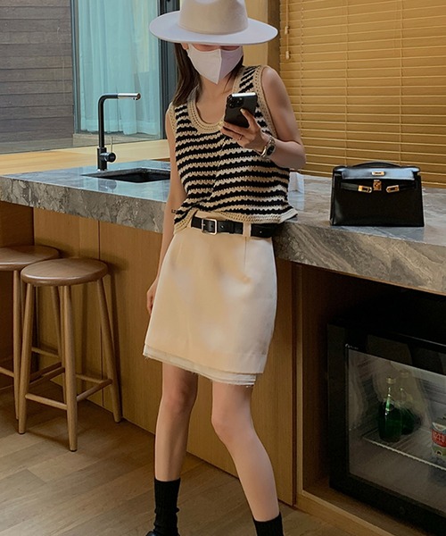 VitaFelice（ヴィータフェリーチェ）の「パンチングボーダーショート丈ベスト（ベスト・レディース・ブラック/ベージュ/ホワイト・FREE）」の6枚目の写真