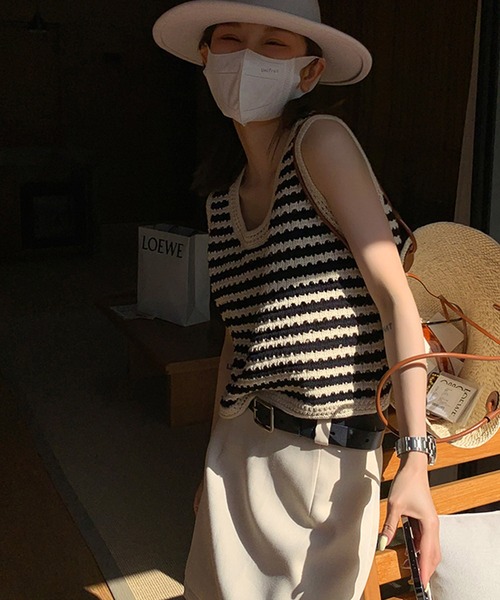 VitaFelice（ヴィータフェリーチェ）の「パンチングボーダーショート丈ベスト（ベスト・レディース・ブラック/ベージュ/ホワイト・FREE）」の7枚目の写真