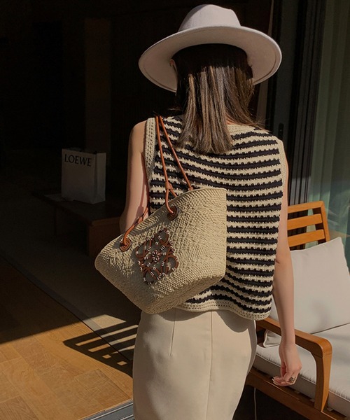 VitaFelice（ヴィータフェリーチェ）の「パンチングボーダーショート丈ベスト（ベスト・レディース・ブラック/ベージュ/ホワイト・FREE）」の9枚目の写真