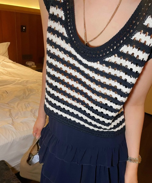 VitaFelice（ヴィータフェリーチェ）の「パンチングボーダーショート丈ベスト（ベスト・レディース・ブラック/ベージュ/ホワイト・FREE）」の11枚目の写真