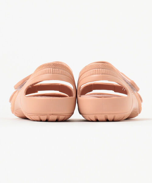 こども ビームス（コドモビームス）の「igor / BONDI SOLID サンダル 22（10.5～16cm）（サンダル・キッズ・レッド系その他4/インディゴブルー/ブラウン系その他3/グレー/オフホワイト/ピンク・15cm/16cm/13cm/14cm/12cm/14.5㎝/12.5cm/11cm/10.5cm）」の12枚目の写真