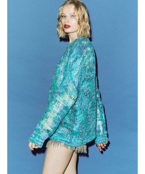 jouetie(ジュエティ)の「ループヤーンローゲージニット(ニット/セーター・レディース・ブラック/ブルー/アイボリー・MEDIUM)」の17枚目の写真