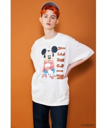 Disney SERIES CREATED by MOUSSY（ディズニーシリーズクリエイテッドバイマウジー）の「MD SQUATTING Tシャツ（Tシャツ/カットソー）」