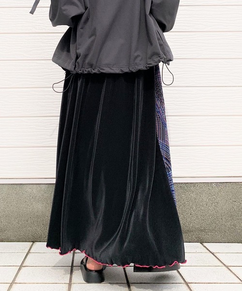 Q(キュー)の「MIXカラーマイクロプリーツスカート(スカート・レディース・グリーン系その他/ブルー系その他・MEDIUM)」の12枚目の写真