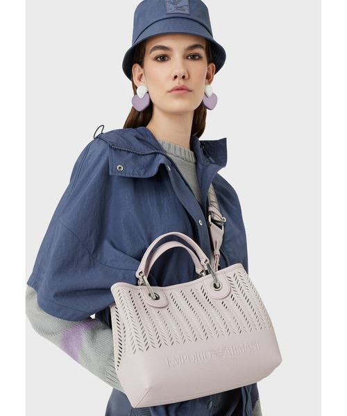 EMPORIO ARMANI（エンポリオアルマーニ）の「【エンポリオ アルマーニ】MyEA スモール パーフォレーション シェブロンモチーフ（ショルダーバッグ・レディース・オフホワイト/ライトピンク・FREE）」の21枚目の写真