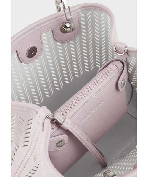 EMPORIO ARMANI（エンポリオアルマーニ）の「【エンポリオ アルマーニ】MyEA スモール パーフォレーション シェブロンモチーフ（ショルダーバッグ・レディース・オフホワイト/ライトピンク・FREE）」の22枚目の写真
