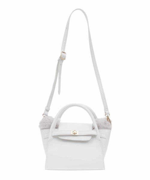 31 Sons de mode（トランテアン　ソン　ドゥ　モード）の「ファー付きミニバッグ（ショルダーバッグ・レディース・ブラック/オフホワイト/ピンク・フリー）」の16枚目の写真