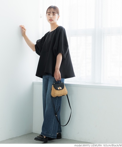 ボリュームスリーブ半袖ブラウス