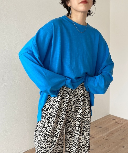 wee9s(ウィークス)の「loose fit telotelon tee / 絶妙な透け感が使いやすいルーズフィットテロンテロンティーシャツ(Tシャツ/カットソー・レディース・アイボリー/ブルー/ピンク/オレンジ/ブラック/ホワイト・FREE)」の4枚目の写真