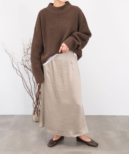 ANDJ(アンドジェイ)の「【2022/AW】ヴィンテージサテンセミフレアスカート(スカート・レディース・ライトベージュ/ベージュ系その他/ブラック・M)」の14枚目の写真