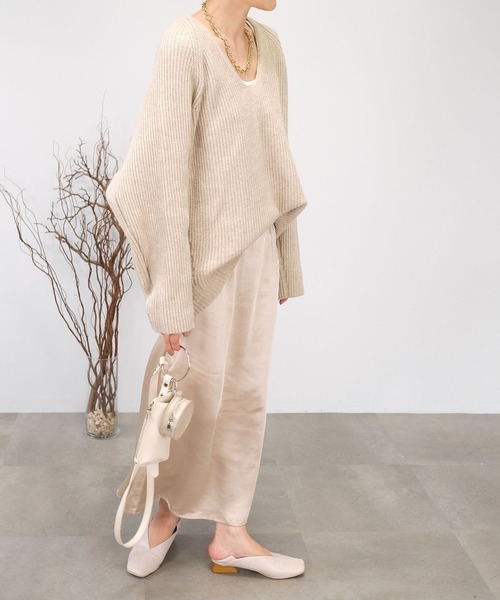 ANDJ(アンドジェイ)の「【2022/AW】ヴィンテージサテンセミフレアスカート(スカート・レディース・ライトベージュ/ベージュ系その他/ブラック・M)」の15枚目の写真