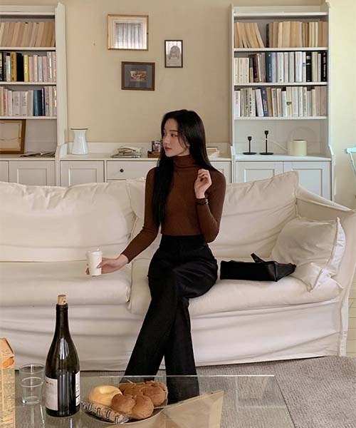 SONA（ソナ）の「SONYUNARA 体型カバーツーボタンストレートスラックス（スラックス・レディース・ブラック/ブラック系その他・SMALL/MEDIUM/S/M）」の7枚目の写真