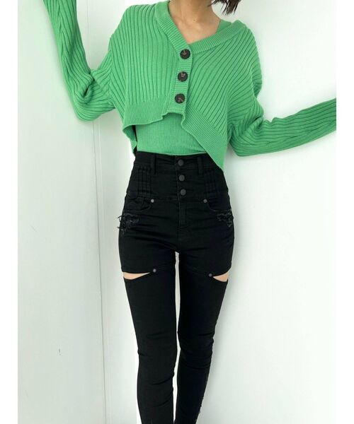EMODA(エモダ)の「サイドカットハイウエストパギンス(デニムパンツ・レディース・ブラック/ライトブルー・X-SMALL/SMALL/MEDIUM)」の4枚目の写真