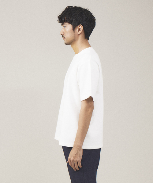 ABAHOUSE GRAY（アバハウスグレイ）の「【Lumiere】シルキー ダンボール ロゴ 半袖Tシャツ（Tシャツ/カットソー・メンズ・グレイッシュベージュ/チャコールグレー/グレイッシュブルー/ホワイト/グリーン/ダークグリーン/スモークピンク/ネイビー・46/48）」の11枚目の写真