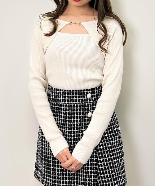 INGNI（イング）の「フロントビット付デコルテオープンニット（ニット/セーター・レディース・ブラック/サックスブルー/アイボリー/グレー系その他・M）」の10枚目の写真