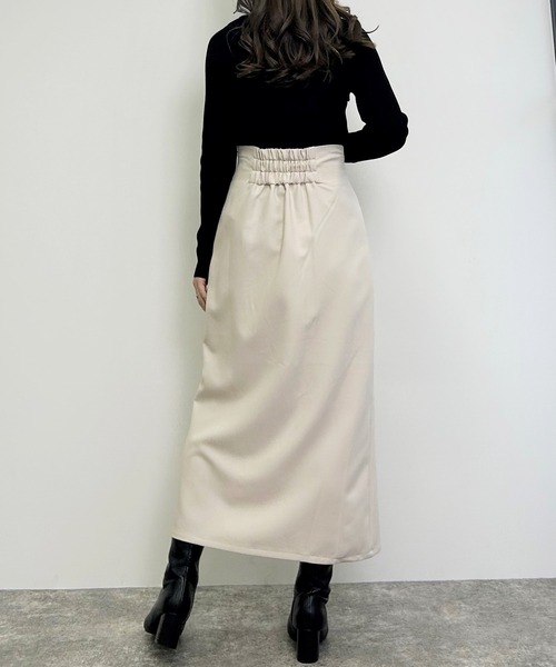 INGNI（イング）の「フロントビット付デコルテオープンニット（ニット/セーター・レディース・ブラック/サックスブルー/アイボリー/グレー系その他・M）」の20枚目の写真