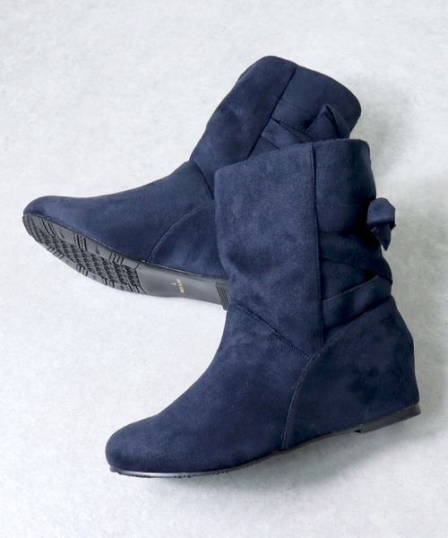 LibertyDoll(リバティードール)の「LibertyDoll/5.5cmインヒールファーブーツ(9005/9006)(ブーツ・レディース・ダークブラウン系1/ブラック系1/グレー系1/ネイビー系1/ダークブラウン系2/ネイビー系2/ブラウン系1/ブラック系2/グレー系2/ブラウン系2・LL/M/S/L)」の10枚目の写真