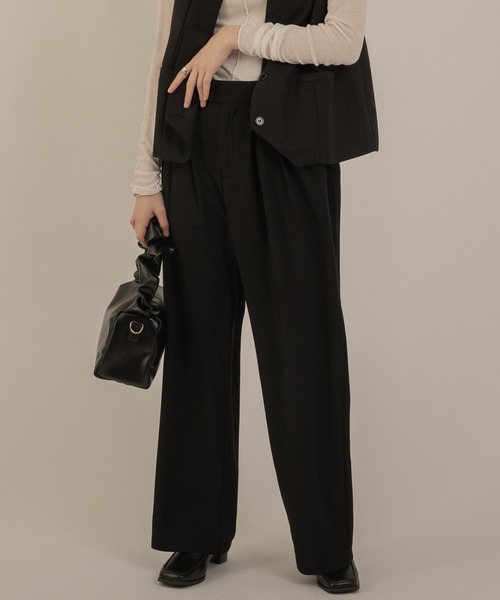 Jeudi（ジュディ）の「デザインベルトタックワイドスラックス（スラックス・レディース・ブラック/アイボリー/ネイビー・M/L/S）」の5枚目の写真