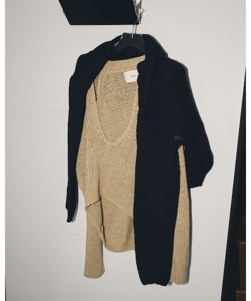 TODAYFUL（トゥデイフル）の「Uネックハンドニット（ニット