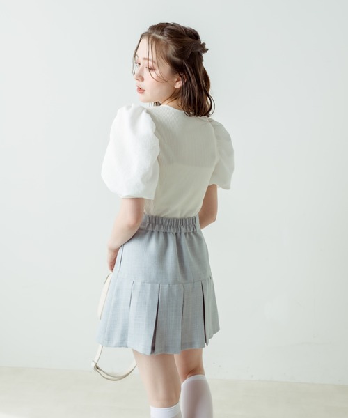 OLIVE des OLIVE（オリーブデオリーブ）の「袖異素材配色プルオーバー（Tシャツ/カットソー・レディース・ブラック/オフホワイト/サックスブルー・FREE）」の9枚目の写真