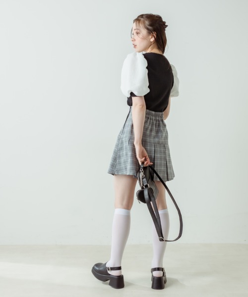 OLIVE des OLIVE（オリーブデオリーブ）の「袖異素材配色プルオーバー（Tシャツ/カットソー・レディース・ブラック/オフホワイト/サックスブルー・FREE）」の12枚目の写真