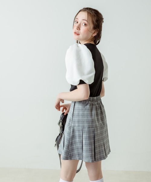 OLIVE des OLIVE（オリーブデオリーブ）の「袖異素材配色プルオーバー（Tシャツ/カットソー・レディース・ブラック/オフホワイト/サックスブルー・FREE）」の14枚目の写真