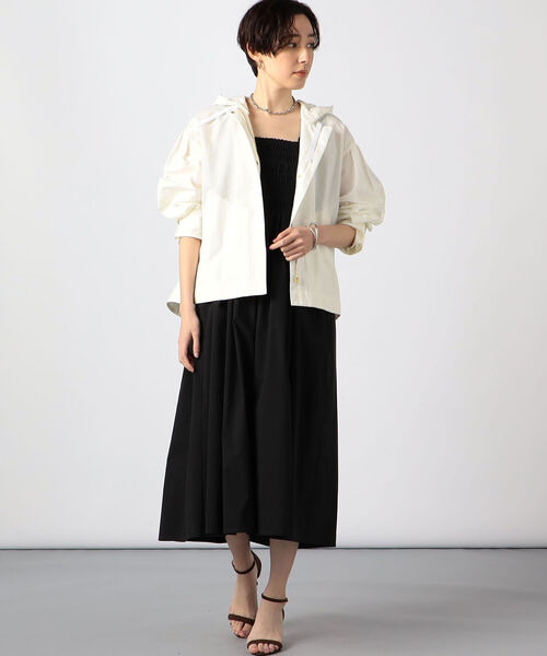 NOLLEY’S（ノーリーズ）の「シャーリングワンピース（ワンピース・レディース・グリーン系その他4/ブラック・38）」の3枚目の写真