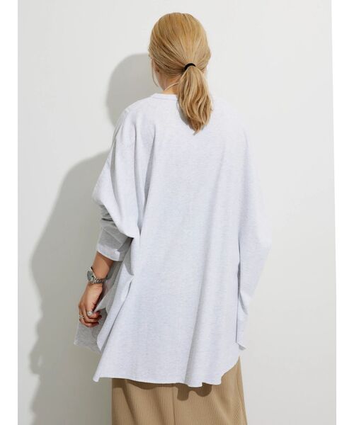 DISCUS ATHLETIC(ディスカス アスレチック)の「DISCUS ポンチョカットプルオーバー(Tシャツ/カットソー・レディース・ブルー/ブラック/ホワイト系その他・FREE)」の8枚目の写真