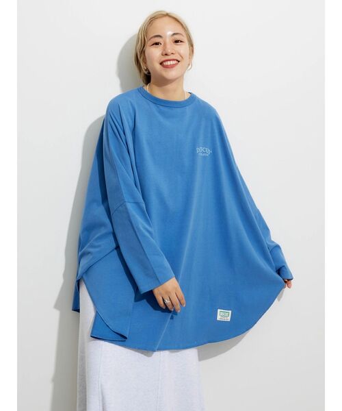 DISCUS ATHLETIC(ディスカス アスレチック)の「DISCUS ポンチョカットプルオーバー(Tシャツ/カットソー・レディース・ブルー/ブラック/ホワイト系その他・FREE)」の5枚目の写真