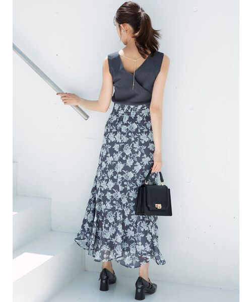 MERCURYDUO(マーキュリーデュオ)の「2WAYノースリーブネックレス付きニット(ニット/セーター・レディース・オフホワイト/チャコールグレー/ライトブルー/ベビーピンク・FREE)」の5枚目の写真