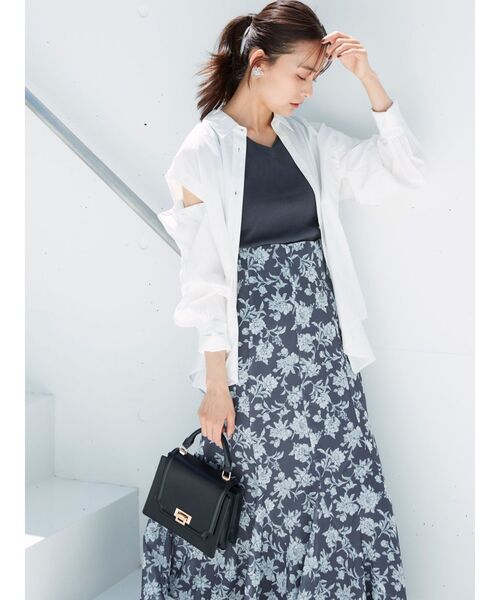 MERCURYDUO(マーキュリーデュオ)の「2WAYノースリーブネックレス付きニット(ニット/セーター・レディース・オフホワイト/チャコールグレー/ライトブルー/ベビーピンク・FREE)」の10枚目の写真