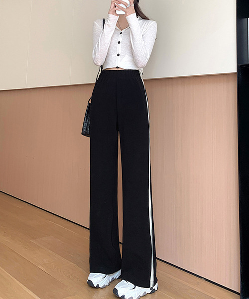 c.u.l（シーユーエル）の「カラーライン リブトラックパンツ culw479（その他パンツ・レディース・ブラック/ホワイト・FREE）」の10枚目の写真