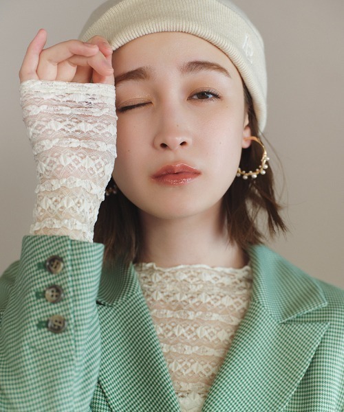 LILY BROWN（リリーブラウン）の「LBロゴ刺繍ニットビーニー（ニットキャップ/ビーニー・レディース・ピンク/アイボリー/グレー・FREE）」の2枚目の写真