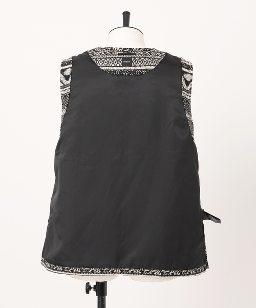 EDIFICE（エディフィス）の「ホールパターン ジャカードベスト（その他アウター・メンズ・ブラック/ブラック系その他・LARGE/MEDIUM）」の19枚目の写真