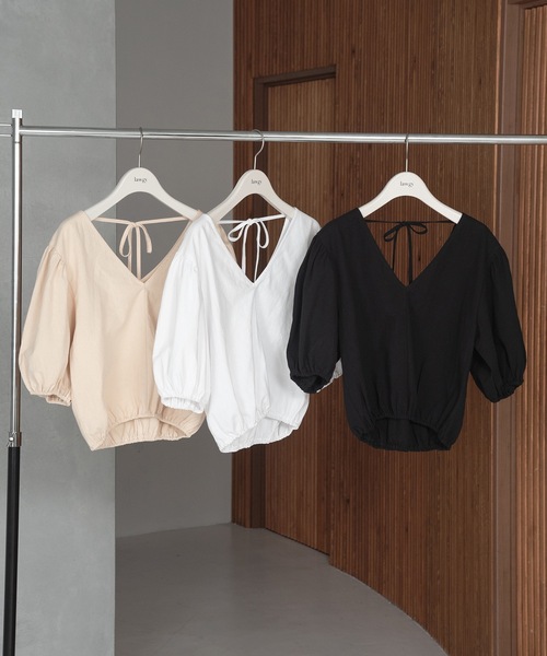 lawgy（ラウジー）の「back ribbon short blouse / バックリボンショートブラウス（シャツ/ブラウス・レディース・ホワイト/ブラック/ベージュ・FREE）」の11枚目の写真