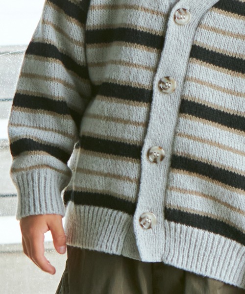 PAIRMANON STREET(ペアマノンストリート)の「【PAIRMANON STREET】マルチカラー ボーダー ビッグサイズ カーディガン(カーディガン/ボレロ・キッズ・グレー/アイボリー/ピンク・S/M/L)」の6枚目の写真