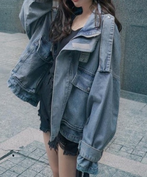 deux amour（ドゥーザムール）の「ルーズシルエットジップアップデニムジャケット（デニムジャケット・レディース・ブルー・FREE）」の2枚目の写真