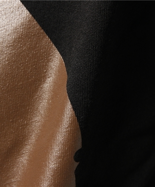 A BATHING APE（アベイシングエイプ）の「FACE OVER BAPE TEE（Tシャツ/カットソー・メンズ・ブラック/ホワイト・LARGE/XX-LARGE/MEDIUM/X-LARGE/SMALL）」の4枚目の写真